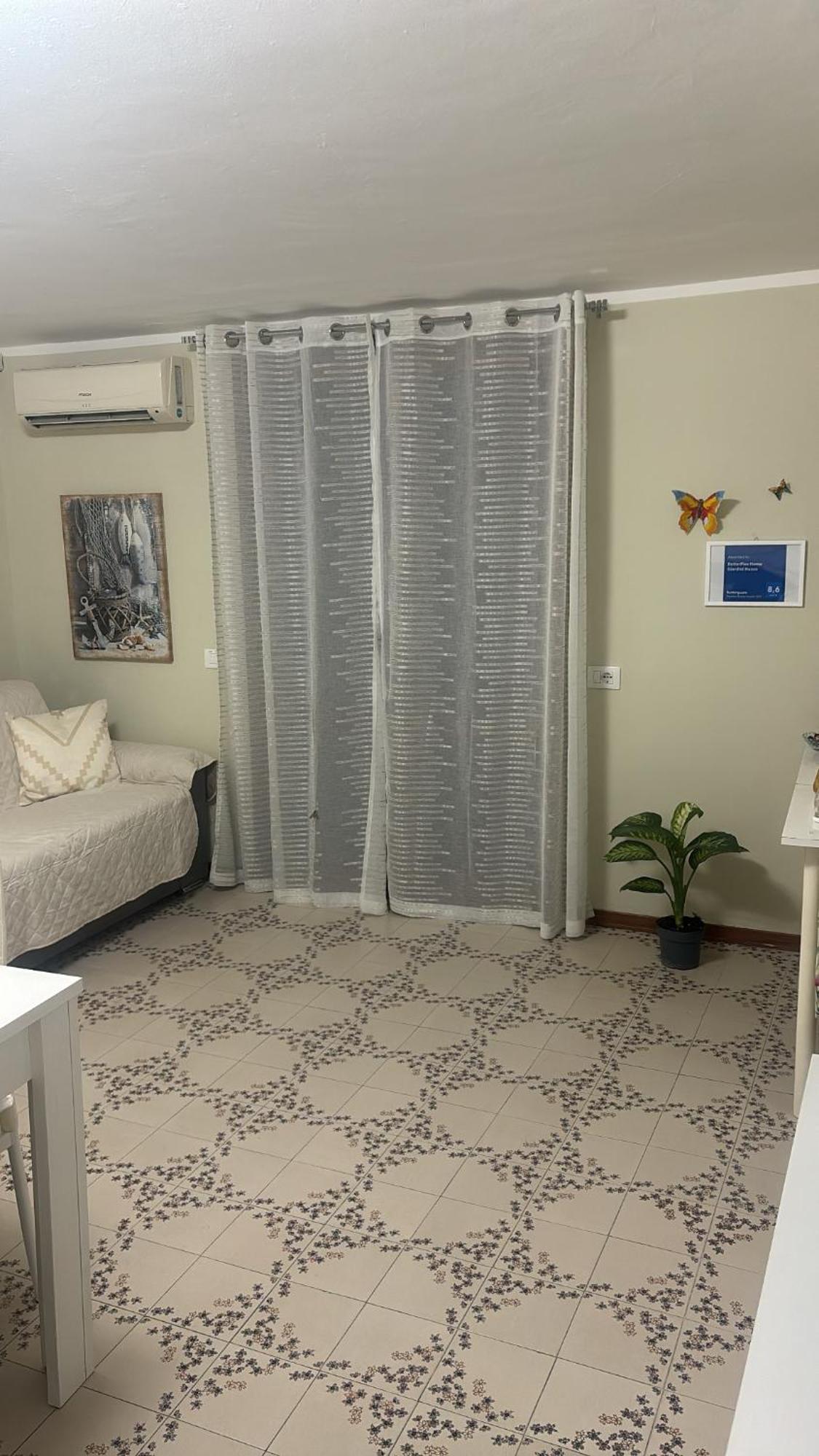 Appartamento Giardini Naxos Butterflies Home Schiso Kültér fotó